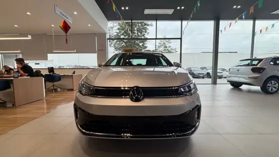 VOLKSWAGEN VIRTUS 1.0 200 TSI HIGHLINE AUTOMÁTICO
