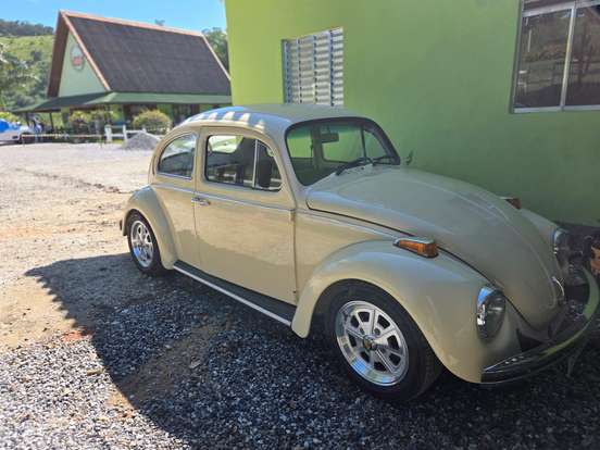 VOLKSWAGEN-FUSCA-1977