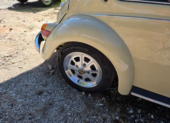 VOLKSWAGEN-FUSCA-1977