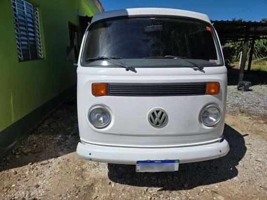 VOLKSWAGEN-KOMBI-2003