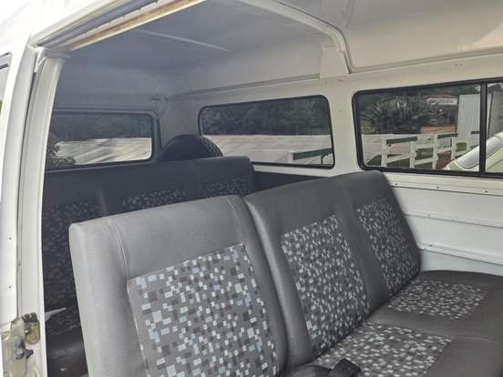 VOLKSWAGEN-KOMBI-1.6 MI STD 8V GASOLINA 3P MANUAL VOLKSWAGEN-KOMBI-2003