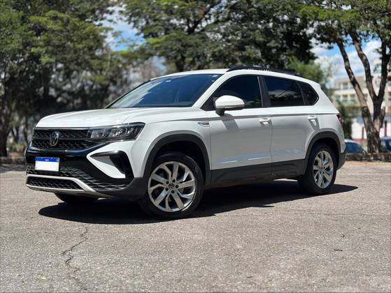 Imagem de VOLKSWAGEN TAOS 1.4 250 TSI TOTAL FLEX COMFORTLINE AUTOMÁTICO