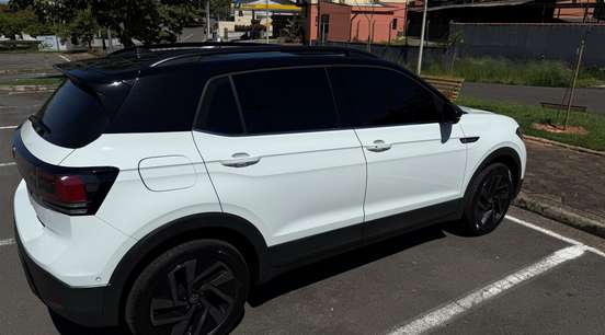 VOLKSWAGEN-T-CROSS-2024