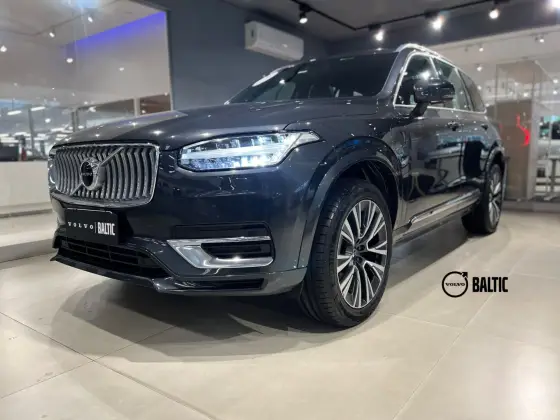 VOLVO XC90 2.0 T8 HYBRID MOMENTUM AWD GEARTRONIC