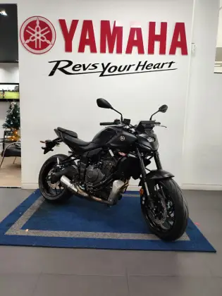 YAMAHA MT-07 CONNECTED ABS YAMAHA MT-07 CONNECTED ABS
