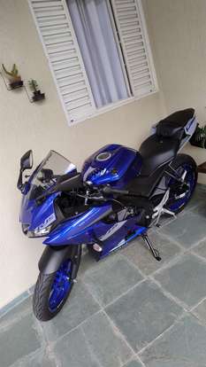 YAMAHA-YZF R15-2024