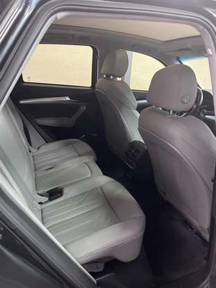 AUDI-Q5-2020