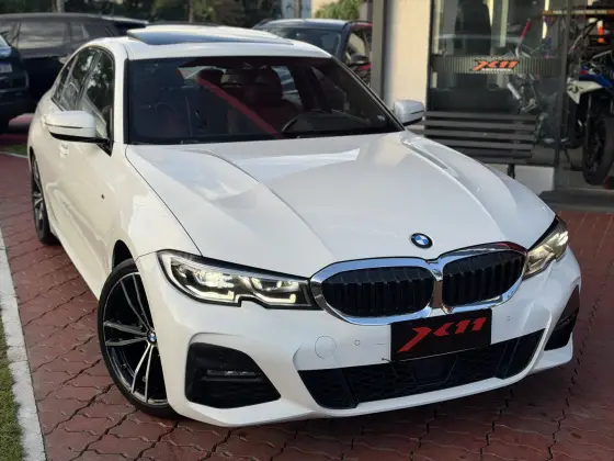 BMW 320i 2.0 16V TURBO FLEX M SPORT AUTOMÁTICO BMW 320i 2.0 16V TURBO FLEX M SPORT AUTOMÁTICO