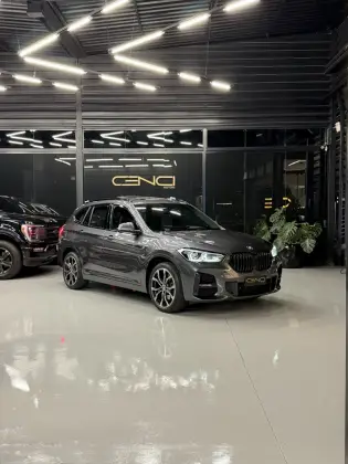 BMW X1 2.0 16V TURBO ACTIVEFLEX SDRIVE20I M SPORT PLUS 4P AUTOMÁTICO