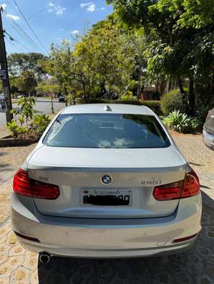 BMW-320i-2.0 MODERN 16V TURBO GASOLINA 4P AUTOMÁTICO BMW-320i-2013