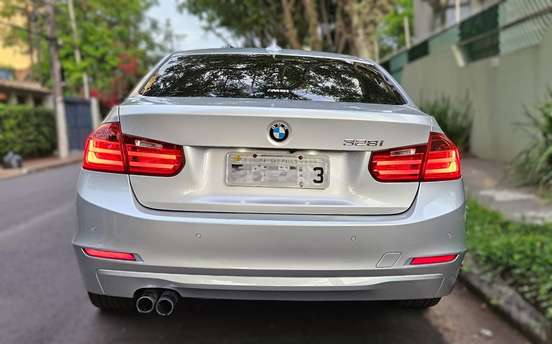 BMW-328i-2.0 SEDAN 16V GASOLINA 4P AUTOMÁTICO BMW-328i-2012