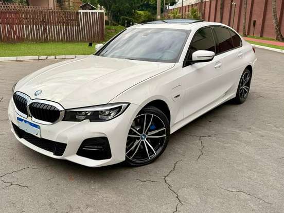 BMW-330e-2.0 16V TURBO HÍBRIDO M SPORT AUTOMÁTICO BMW-330e-2022
