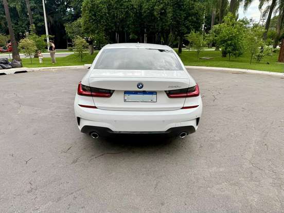 BMW-330e-2.0 16V TURBO HÍBRIDO M SPORT AUTOMÁTICO BMW-330e-2022