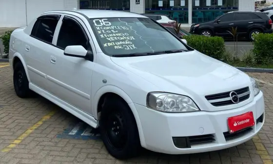 CHEVROLET ASTRA 2.0 MPFI COMFORT SEDAN 8V MULTIPOWER 4P MANUAL