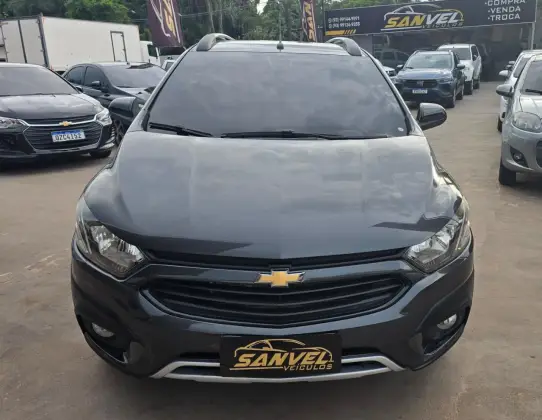 CHEVROLET ONIX 1.4 MPFI ACTIV 8V FLEX 4P AUTOMÁTICO