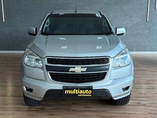 CHEVROLET-S10-2.4 ADVANTAGE 4X2 CD 8V FLEX 4P MANUAL CHEVROLET-S10-2015