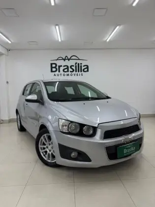 CHEVROLET SONIC 1.6 LTZ 16V FLEX 4P MANUAL CHEVROLET SONIC 1.6 LTZ 16V FLEX 4P MANUAL