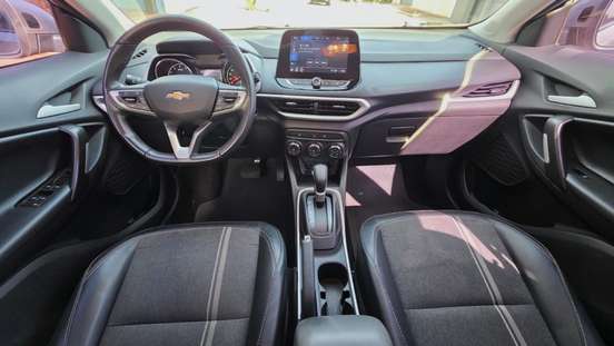 CHEVROLET-TRACKER-2023