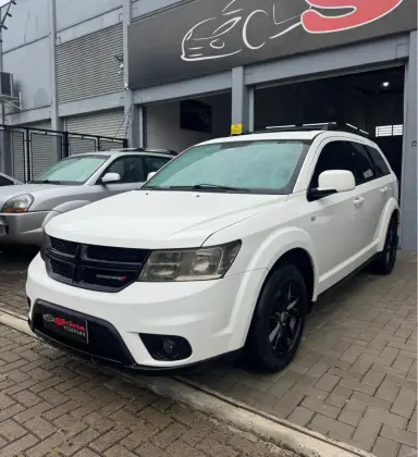 DODGE JOURNEY 3.6 SXT V6 GASOLINA 4P AUTOMÁTICO DODGE JOURNEY 3.6 SXT V6 GASOLINA 4P AUTOMÁTICO