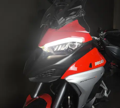 DUCATI MULTISTRADA 1200 V4 S 