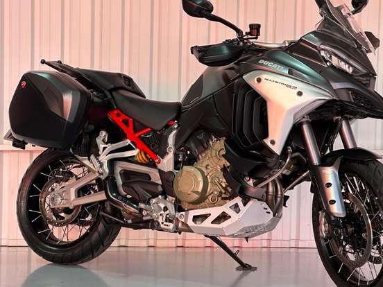 DUCATI-MULTISTRADA 1200 V4 S-2023