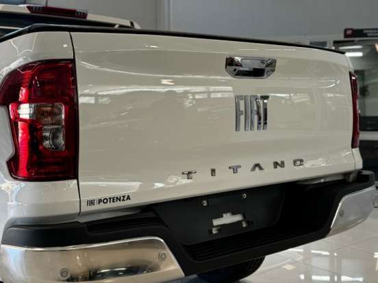 FIAT-TITANO-2.2 TURBO DIESEL RANCH 4X4 AT8 FIAT-TITANO-2025