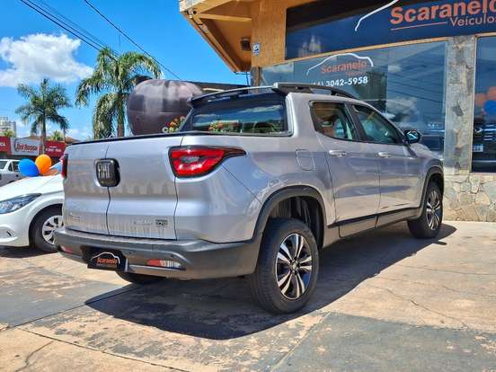 FIAT-TORO-2023