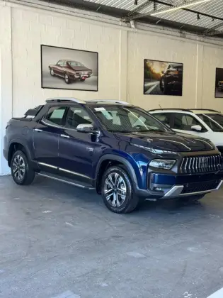FIAT TORO 2.2 TURBO DIESEL RANCH 4WD AT9 FIAT TORO 2.2 TURBO DIESEL RANCH 4WD AT9
