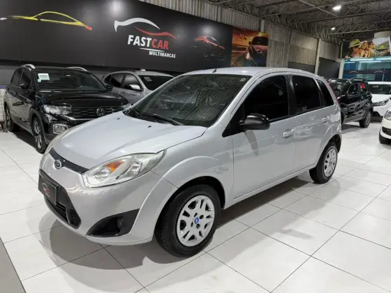 FORD FIESTA 1.6 ROCAM 8V FLEX 4P MANUAL FORD FIESTA 1.6 ROCAM 8V FLEX 4P MANUAL