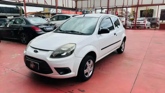 FORD KA 1.0 MPI 8V FLEX 2P MANUAL FORD KA 1.0 MPI 8V FLEX 2P MANUAL