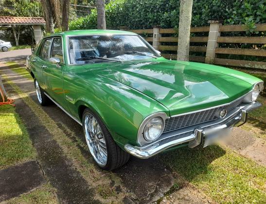 FORD MAVERICK SUPER LUXO SEDAN 6 CILINDROS 12V GASOLINA 4P MANUAL
