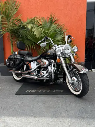 HARLEY-DAVIDSON SOFTAIL HERITAGE CLASSIC 