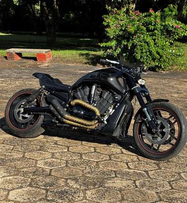 HARLEY-DAVIDSON-V-ROD 10TH ANNIVERSARY EDITION HARLEY-DAVIDSON-V-ROD 10TH ANNIVERSARY EDITION-2012