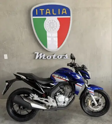 HONDA CB TWISTER 