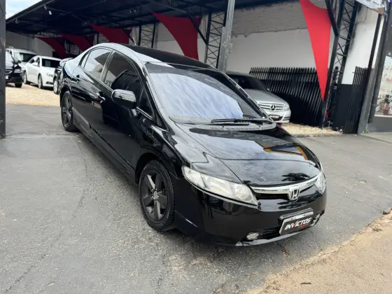 HONDA CIVIC 1.8 LXS 16V FLEX 4P MANUAL HONDA CIVIC 1.8 LXS 16V FLEX 4P MANUAL