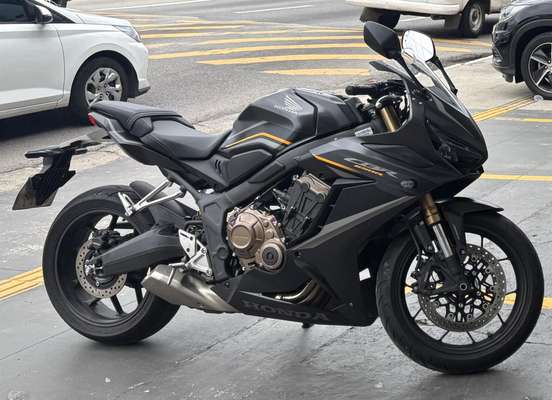 HONDA-CBR 650R ABS-2023