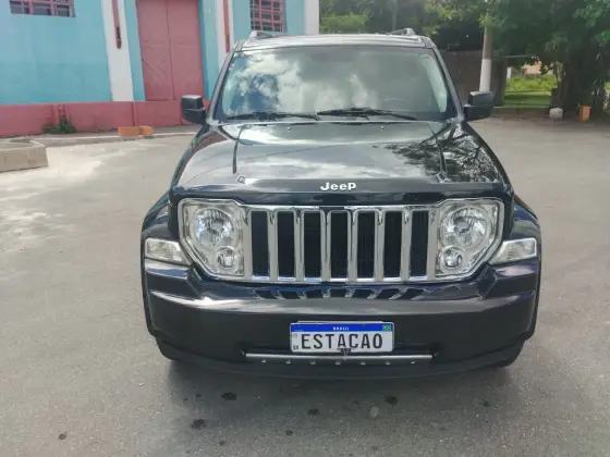 JEEP CHEROKEE 3.7 LIMITED 4X4 V6 12V GASOLINA 4P AUTOMÁTICO JEEP CHEROKEE 3.7 LIMITED 4X4 V6 12V GASOLINA 4P AUTOMÁTICO