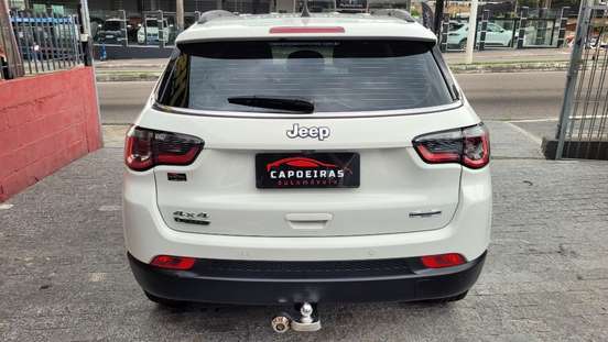 JEEP-COMPASS-2021
