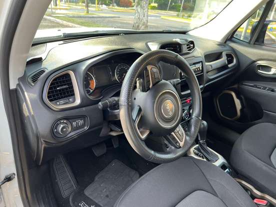 JEEP-RENEGADE-2018