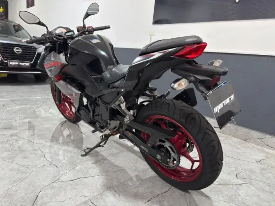 KAWASAKI Z300 ABS 