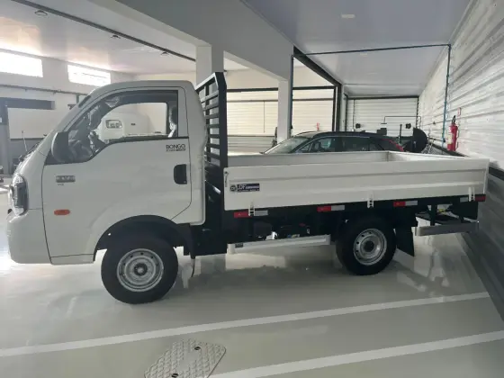 KIA BONGO 2.5 TD DIESEL STD CS 4x4 MANUAL