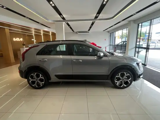 KIA-NIRO-1.6 GDI HEV EX DCT KIA-NIRO-2025