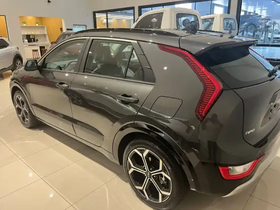 KIA-NIRO-1.6 GDI HEV EX DCT KIA-NIRO-2025