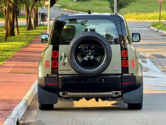LAND ROVER-DEFENDER-2.0 P300 GASOLINA 110 HSE AWD AUTOMÁTICO LAND ROVER-DEFENDER-2021