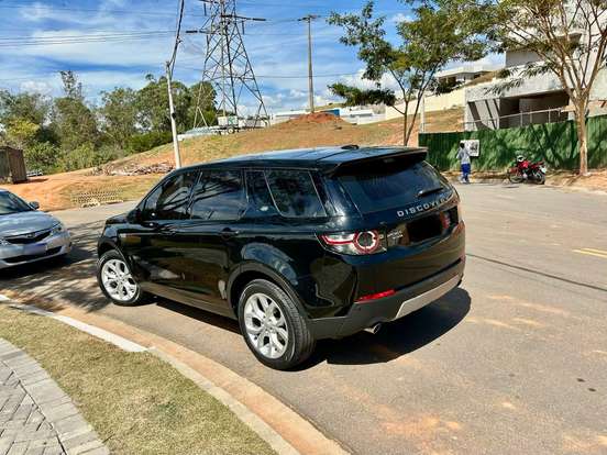 LAND ROVER-DISCOVERY SPORT-2015