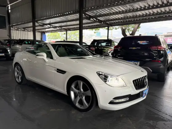MERCEDES-BENZ SLK 250 1.8 CGI 16V TURBO GASOLINA 2P AUTOMÁTICO MERCEDES-BENZ SLK 250 1.8 CGI 16V TURBO GASOLINA 2P AUTOMÁTICO