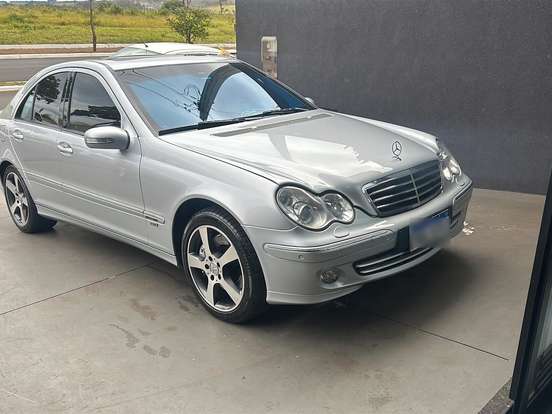 MERCEDES-BENZ-C 350-3.5 AVANTGARDE V6 GASOLINA 4P AUTOMÁTICO MERCEDES-BENZ-C 350-2005