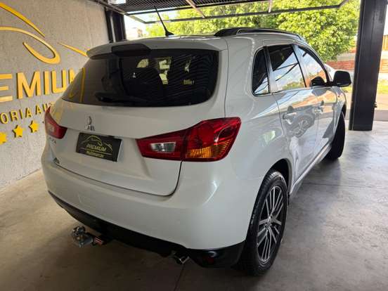MITSUBISHI-ASX-2.0 4X2 16V FLEX 4P AUTOMÁTICO MITSUBISHI-ASX-2017