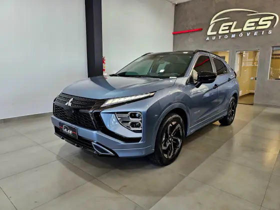 MITSUBISHI ECLIPSE CROSS 1.5 MIVEC TURBO GASOLINA HPE BLACK CVT MITSUBISHI ECLIPSE CROSS 1.5 MIVEC TURBO GASOLINA HPE BLACK CVT