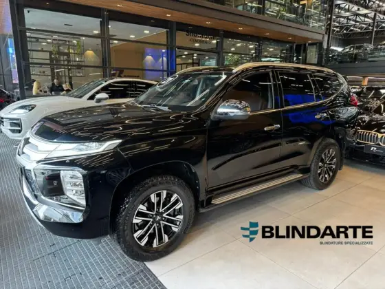 MITSUBISHI PAJERO SPORT 2.4 16V MIVEC TURBO DIESEL HPE-S AWD AUTOMÁTICO MITSUBISHI PAJERO SPORT 2.4 16V MIVEC TURBO DIESEL HPE-S AWD AUTOMÁTICO